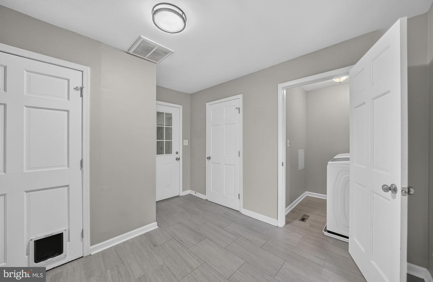 161 River Drive Ave Property Photo 22