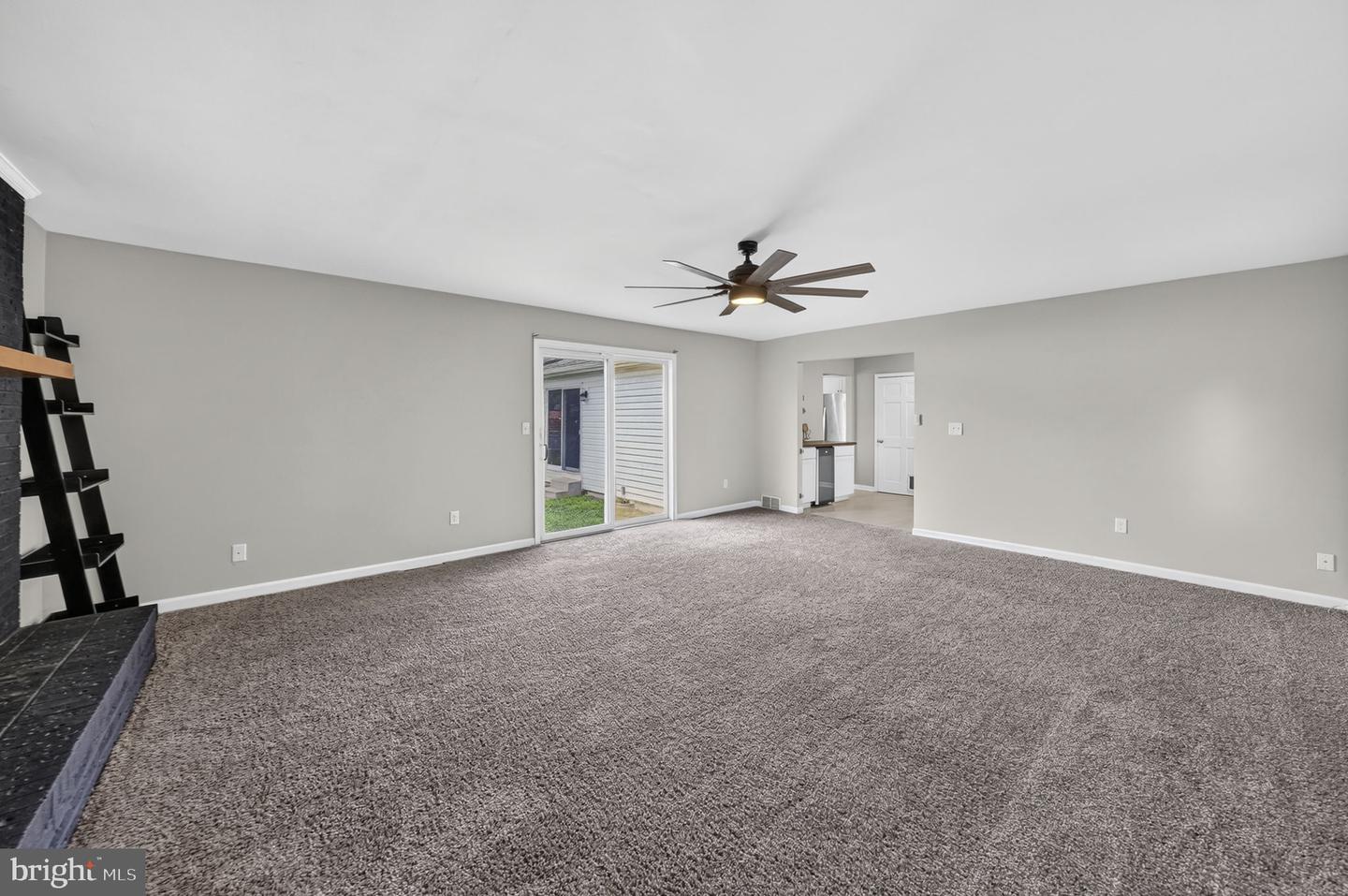 161 River Drive Ave Property Photo 27