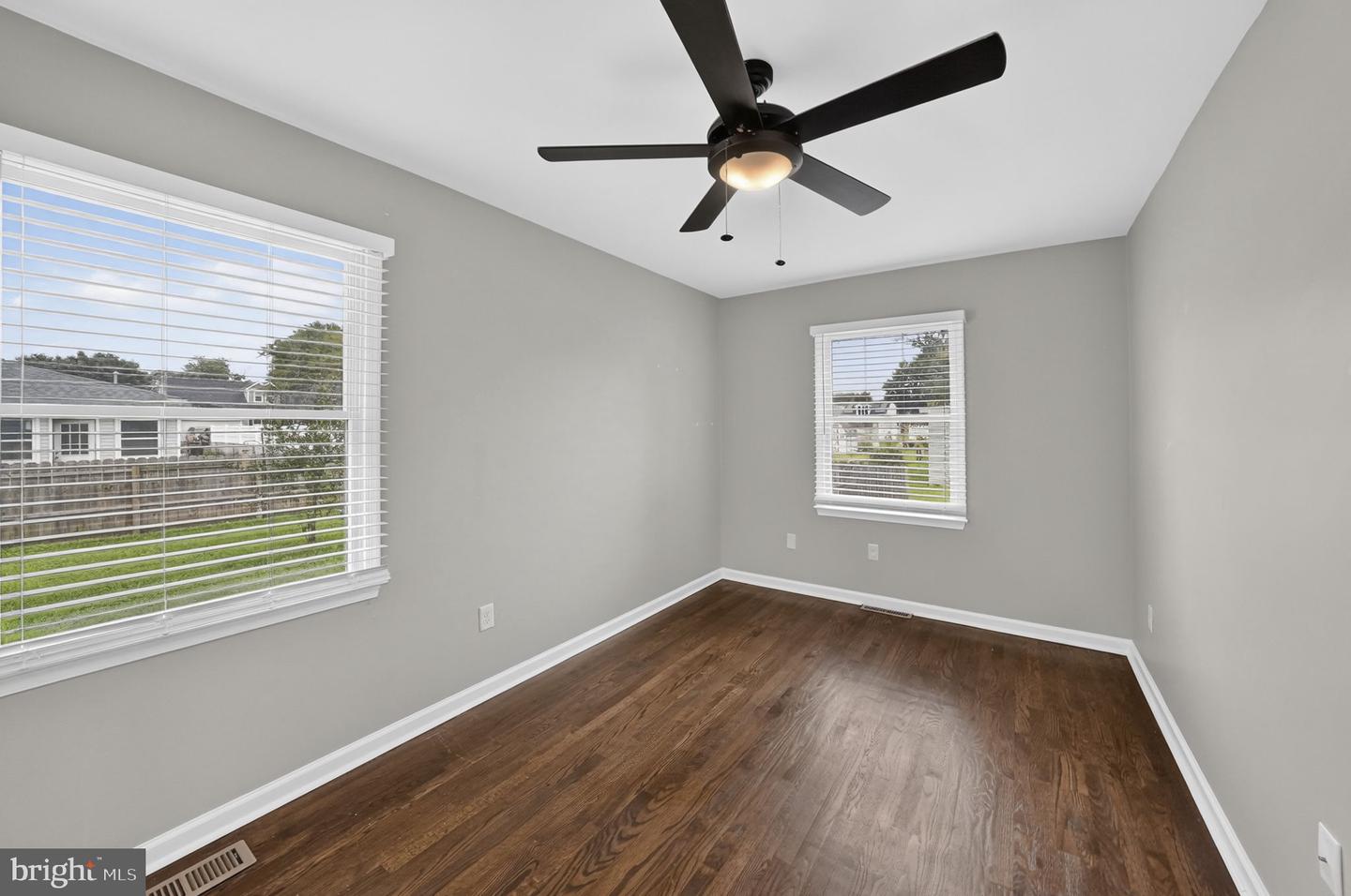 161 River Drive Ave Property Photo 31