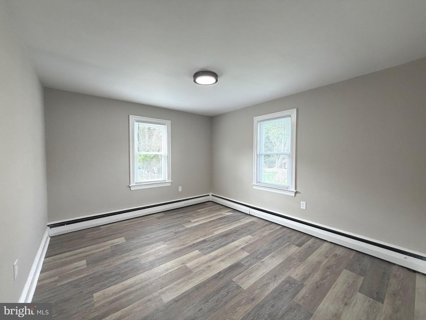 47 S Third St Property Photo 9