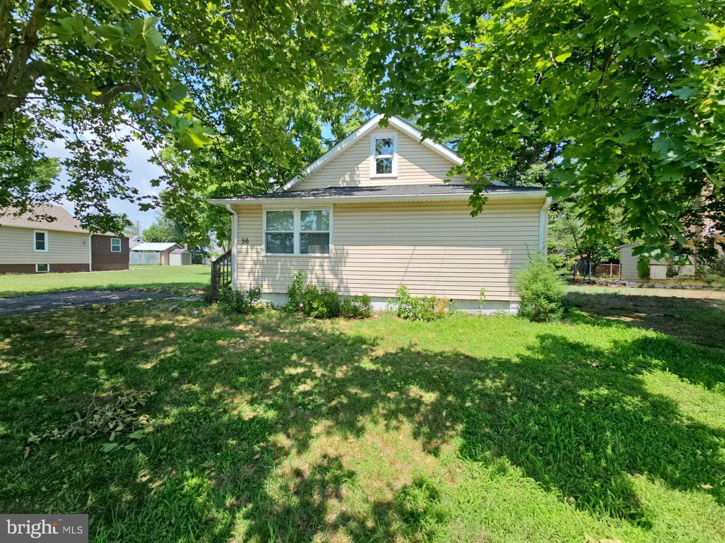 56 Harding Ave Property Photo 1