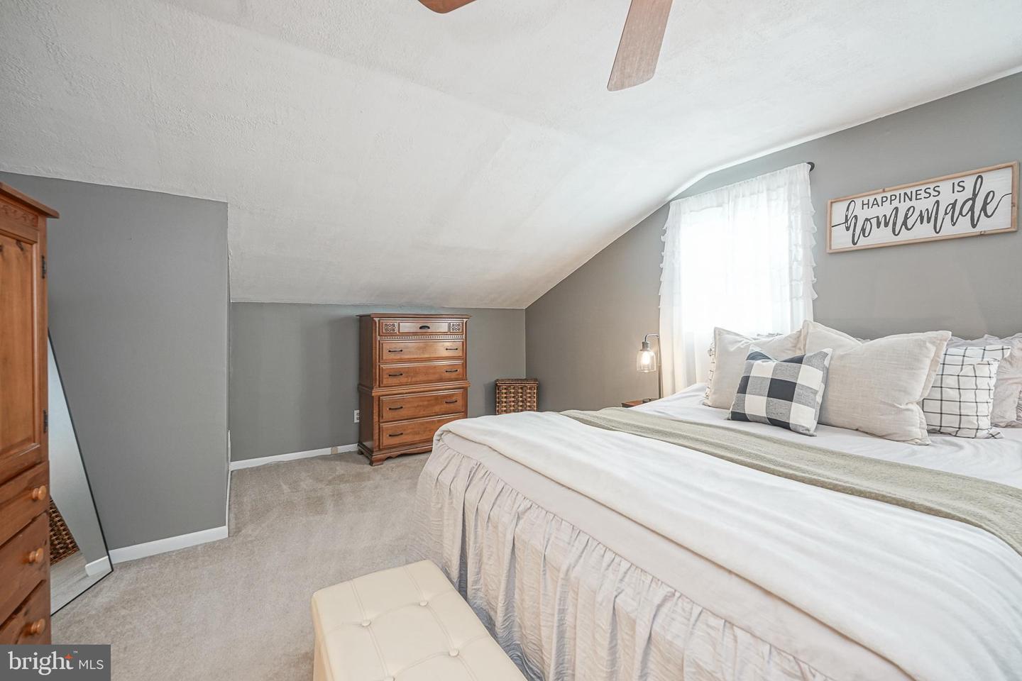 8 Paterson Ave Property Photo 15
