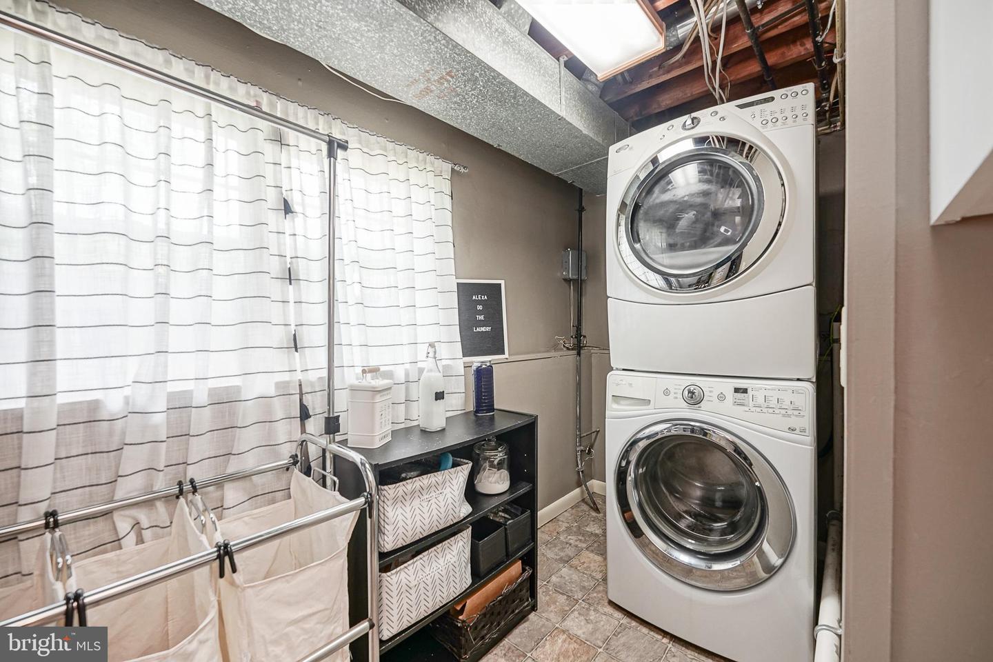 8 Paterson Ave Property Photo 24