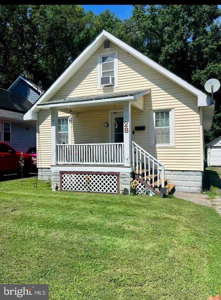 28 Jenkins Ave Property Photo 3