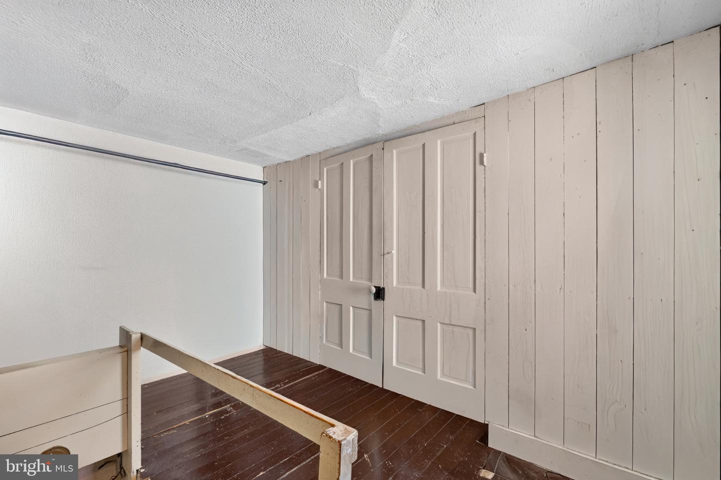 89 Chestnut St Property Photo 12
