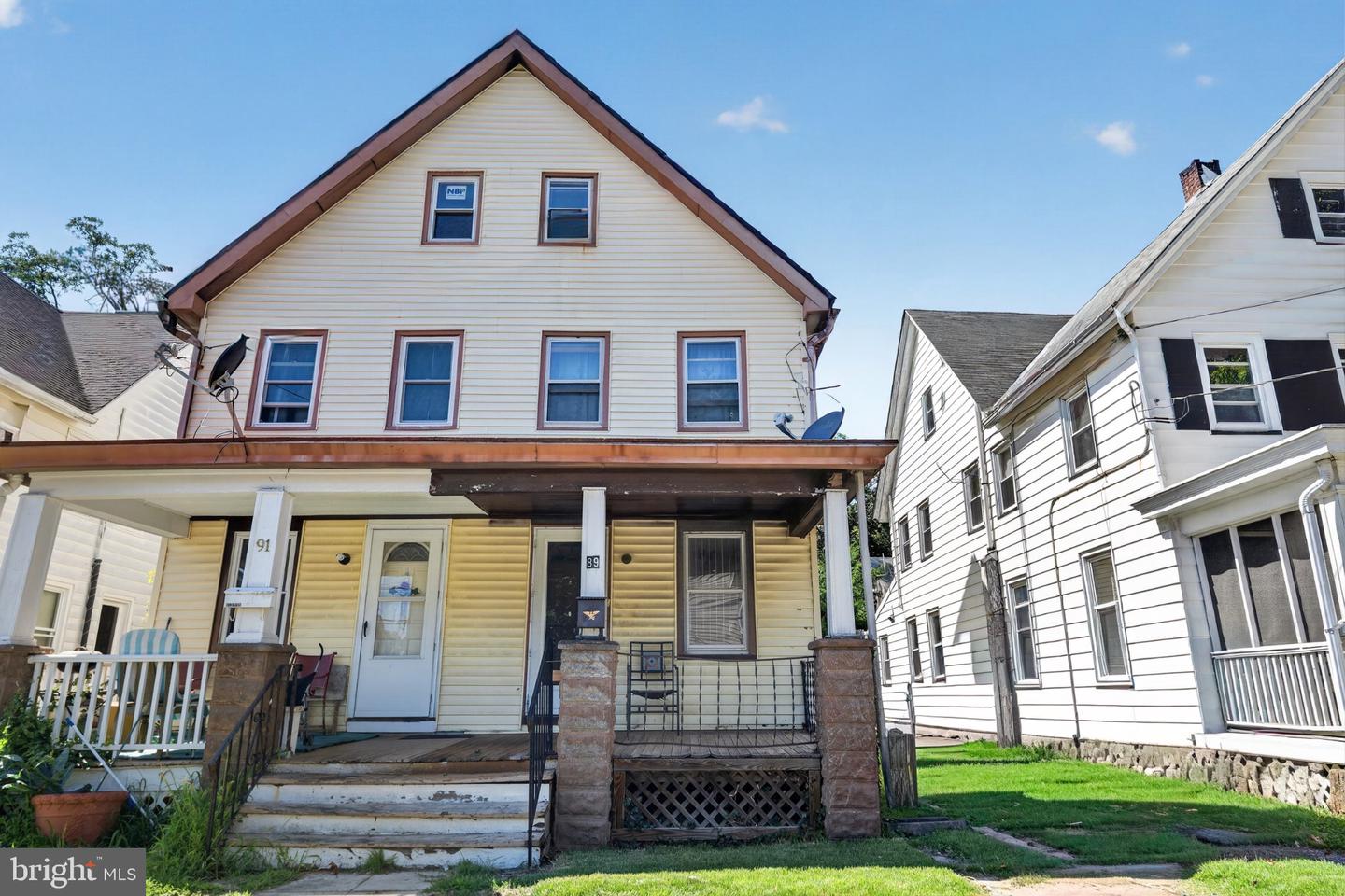 89 Chestnut St Property Photo 22