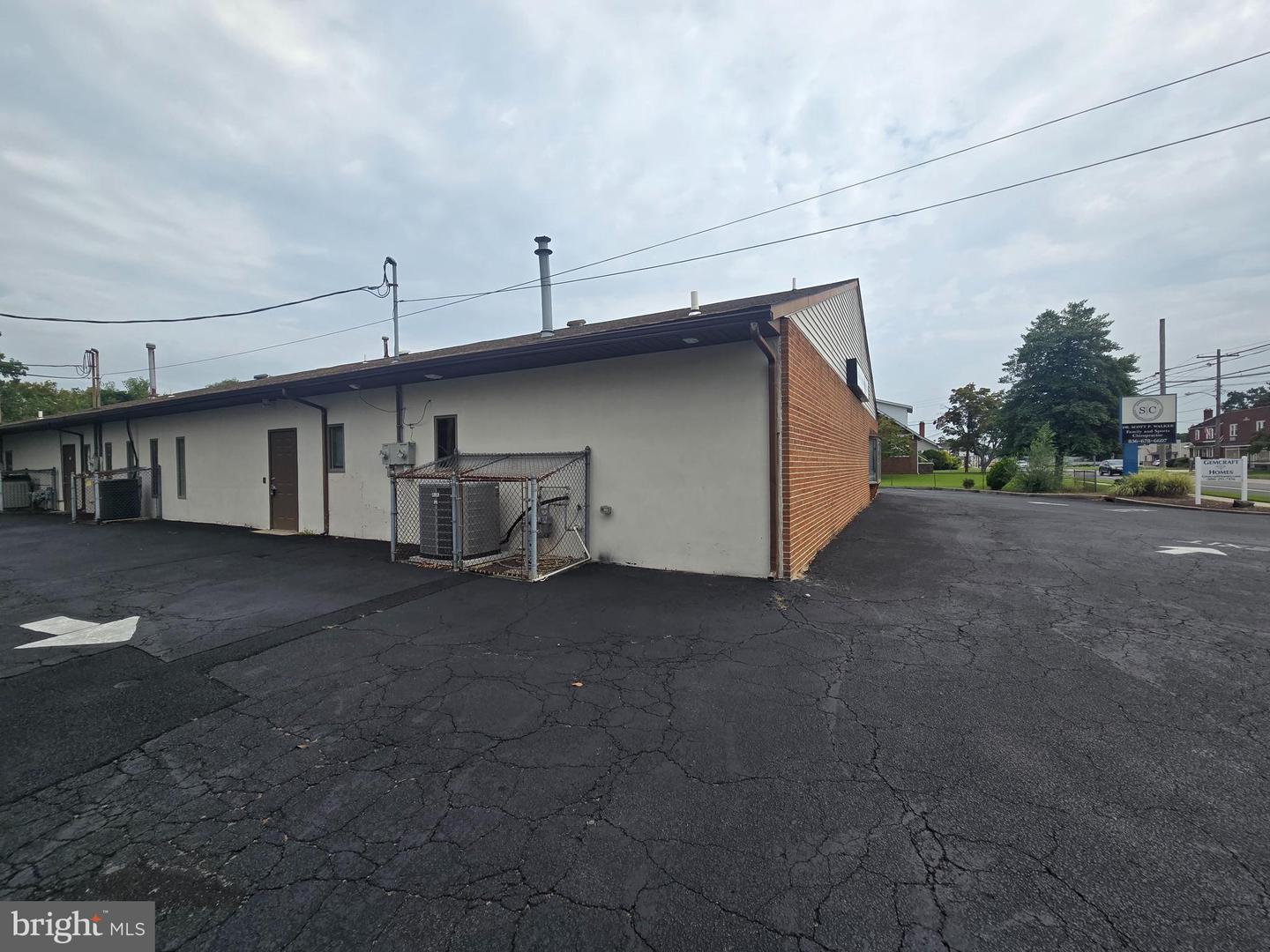 133 N Broadway N #c101 Property Photo 16