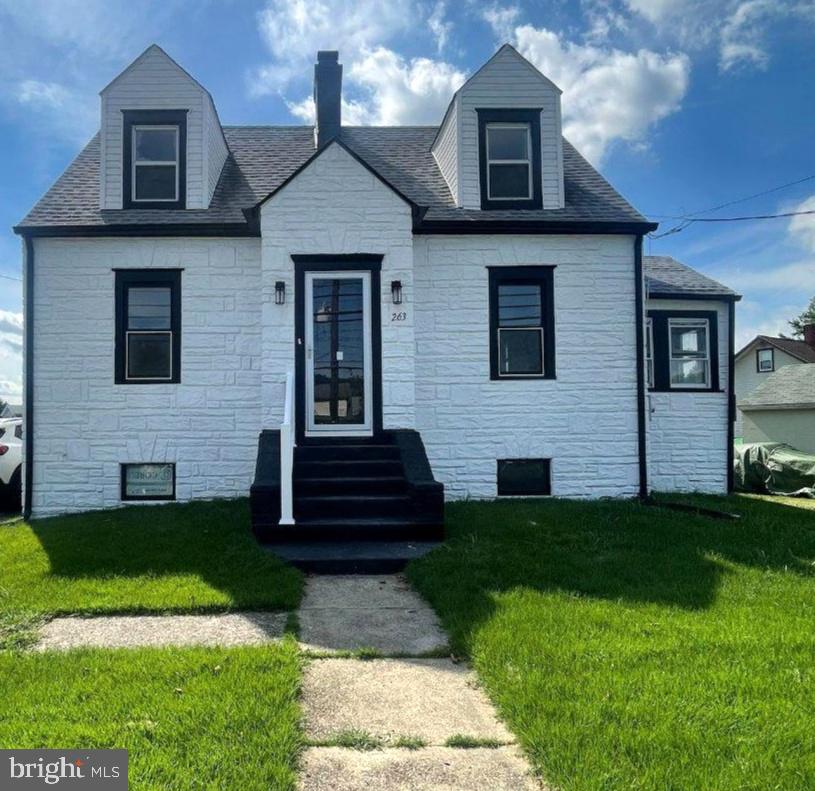 263 S Broadway Property Photo 1