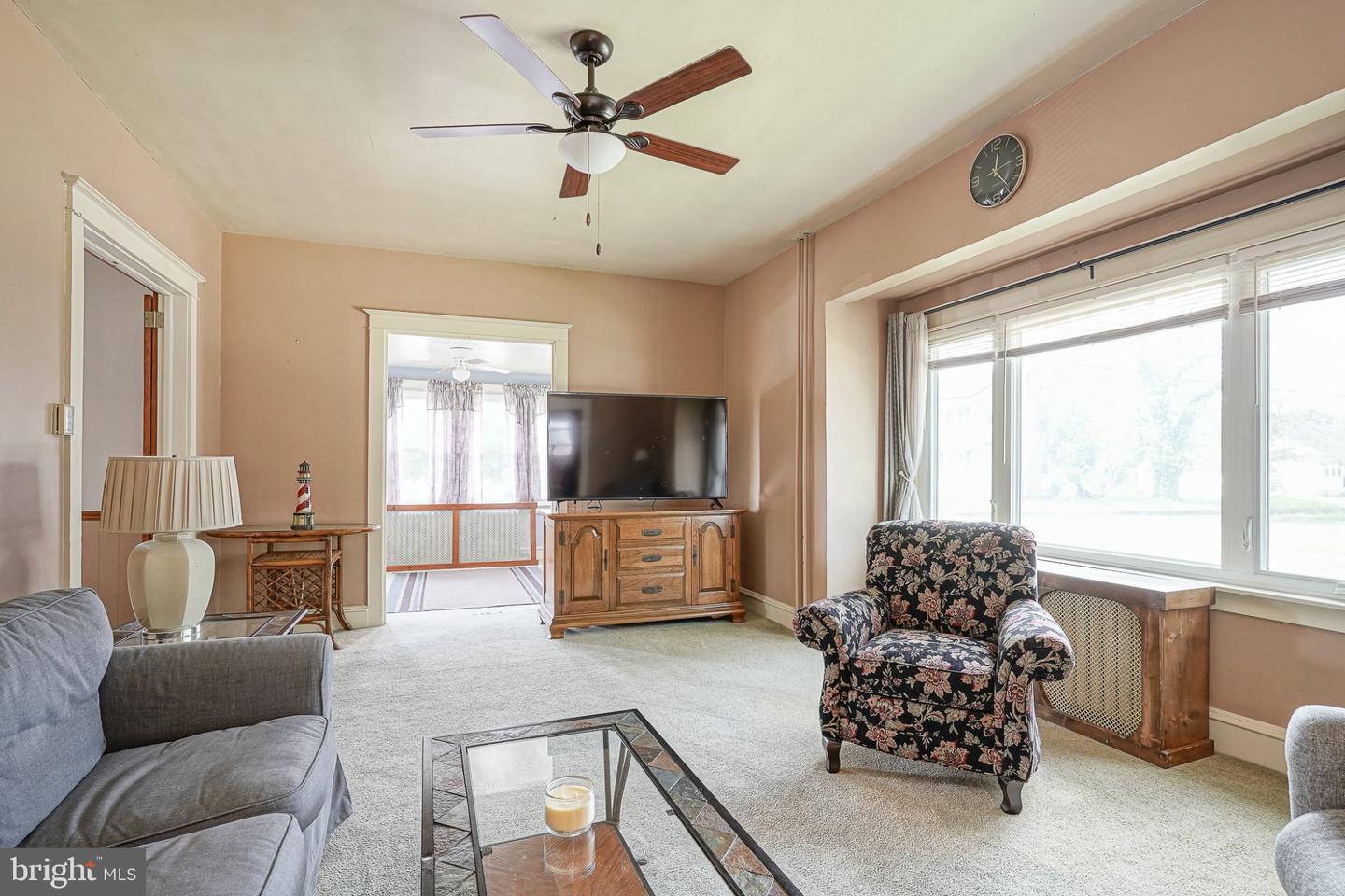 32 Johnson St Property Photo 6