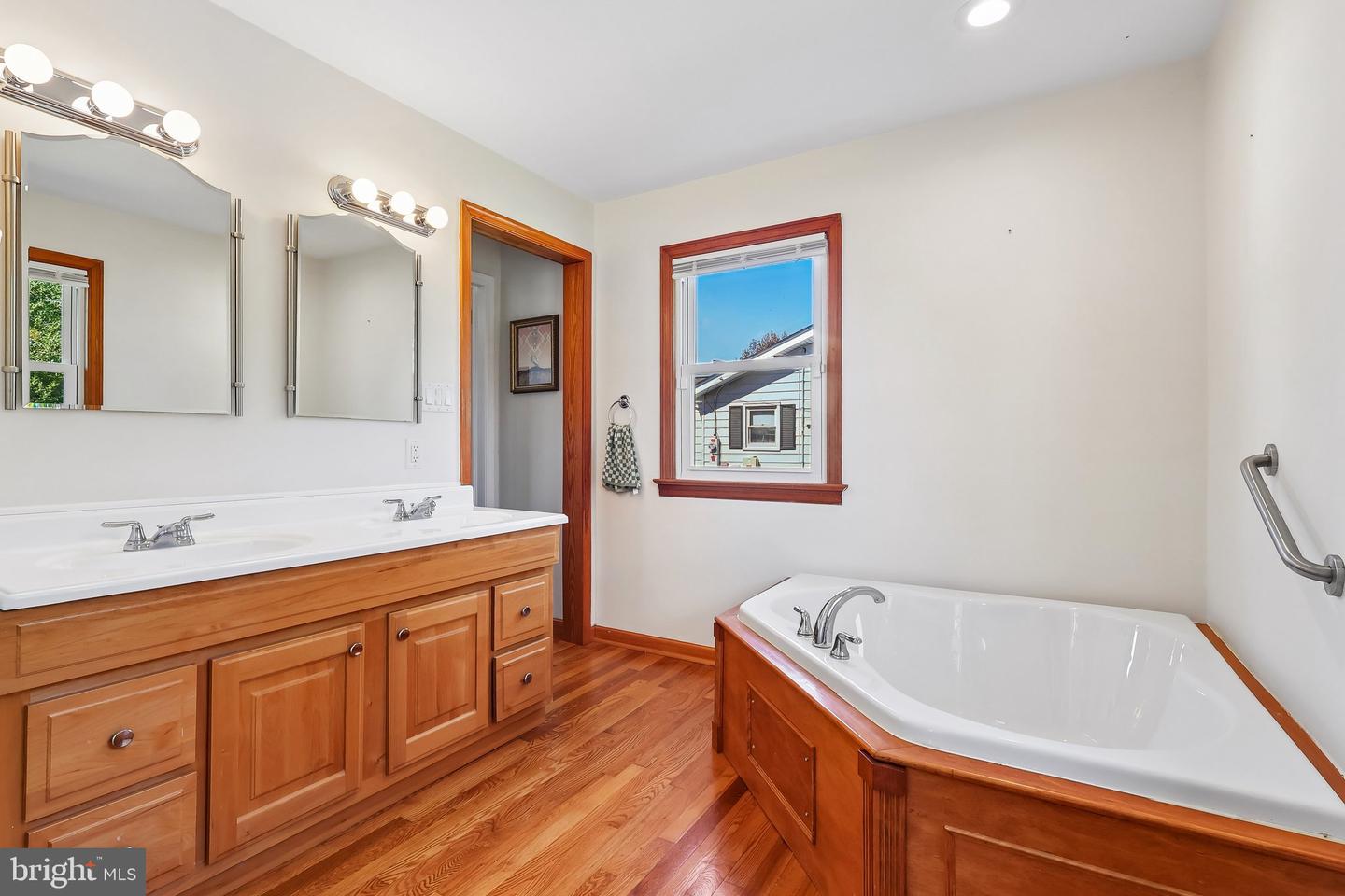 35 Eaton Rd Property Photo 25