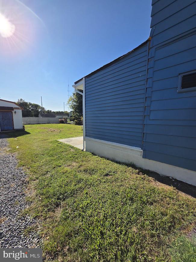 25 Main St Property Photo 3
