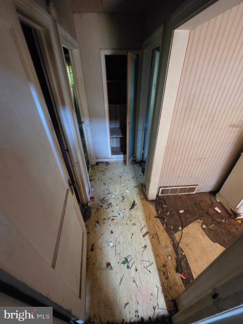 13 Michigan Rd Property Photo 5