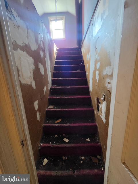 13 Michigan Rd Property Photo 7