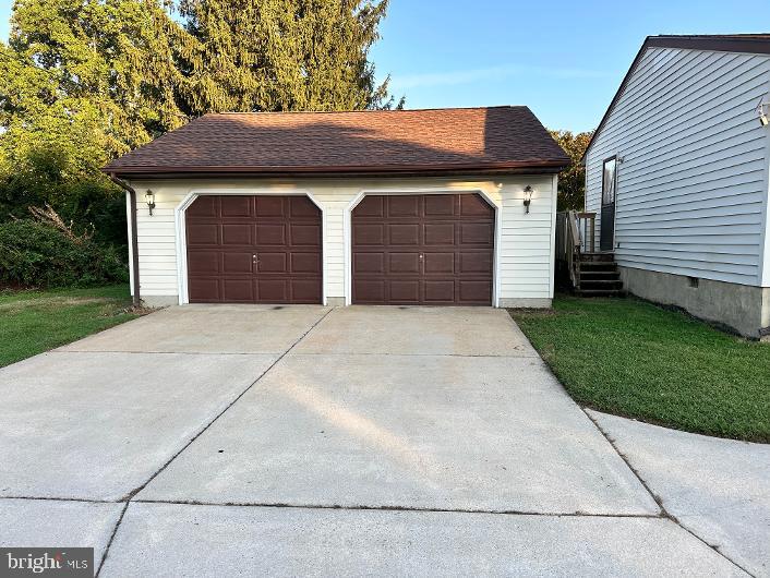 20 University Dr Property Photo 8