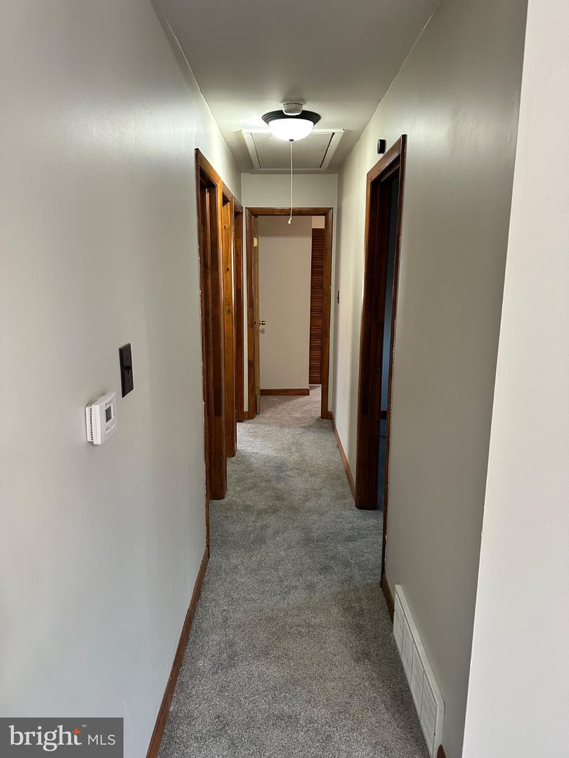 20 University Dr Property Photo 16