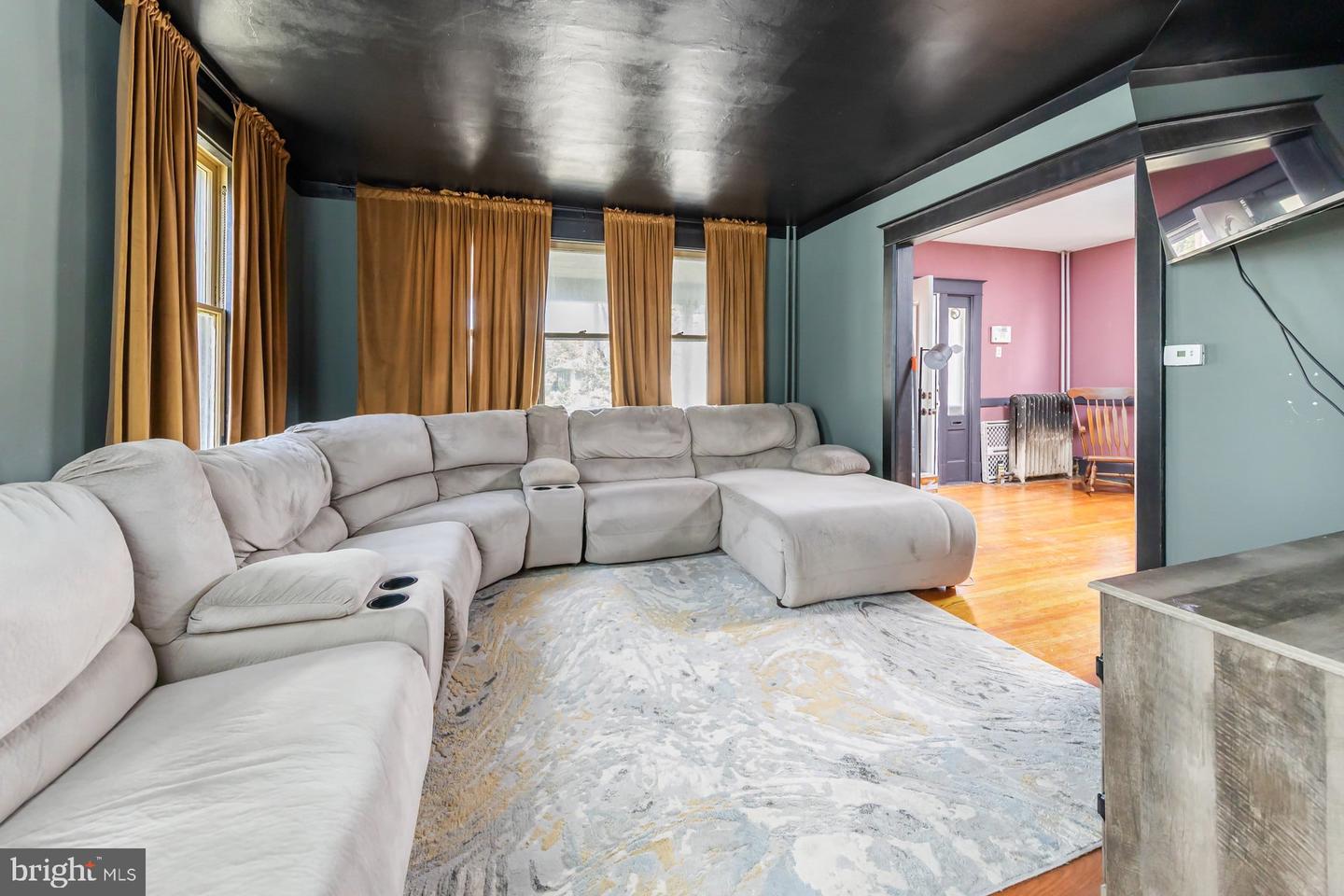 200 Johnson St Property Photo 11