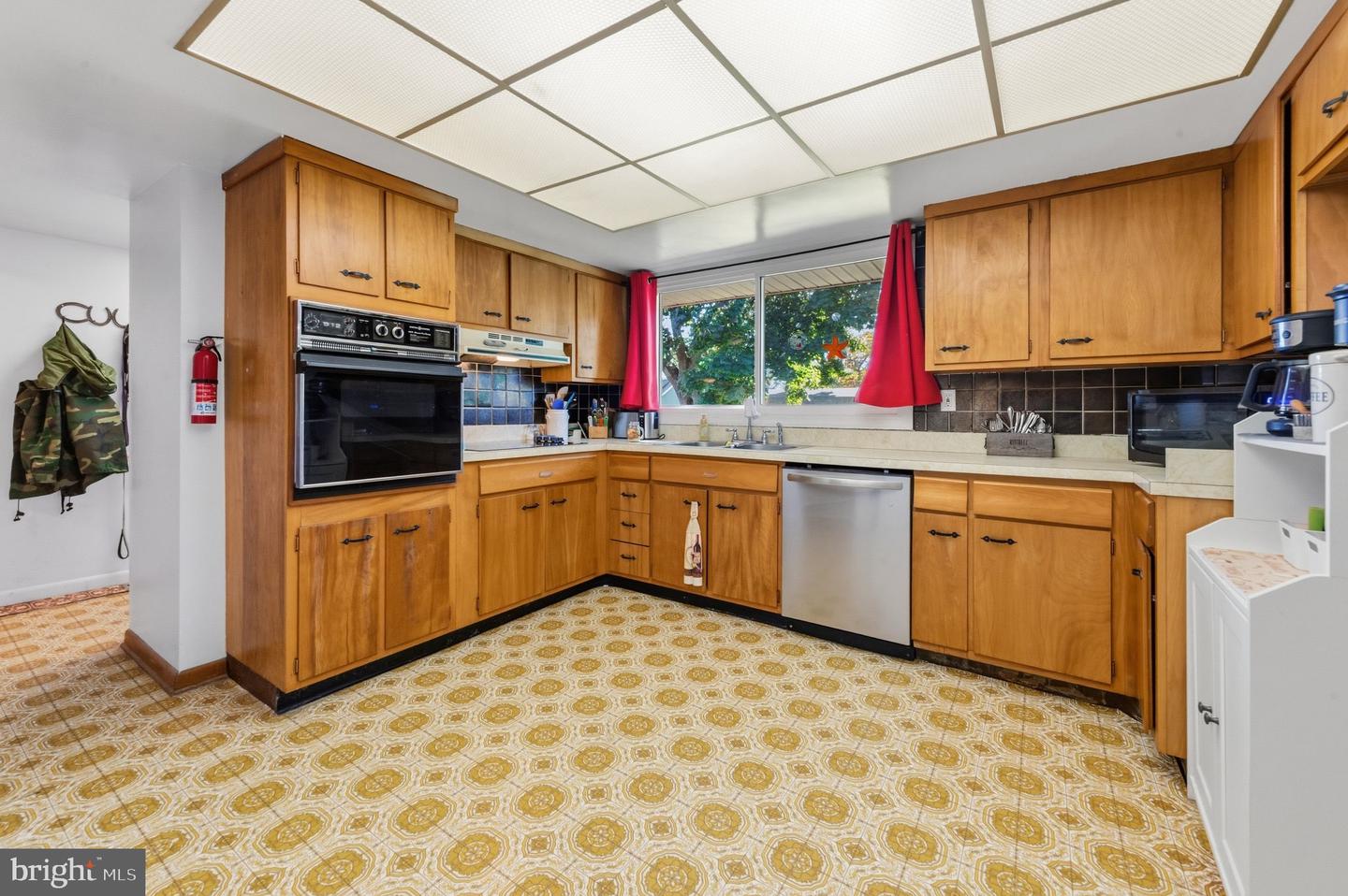 15 Plasket Ave Property Photo 18