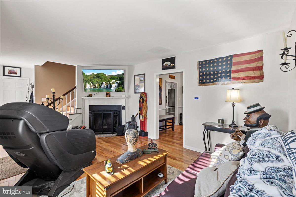 36 E Canal St Property Photo 7