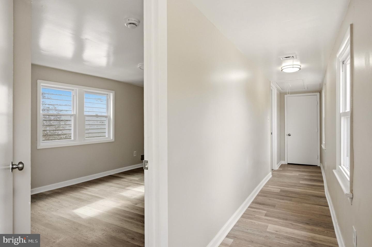 369 E Broadway Property Photo 19