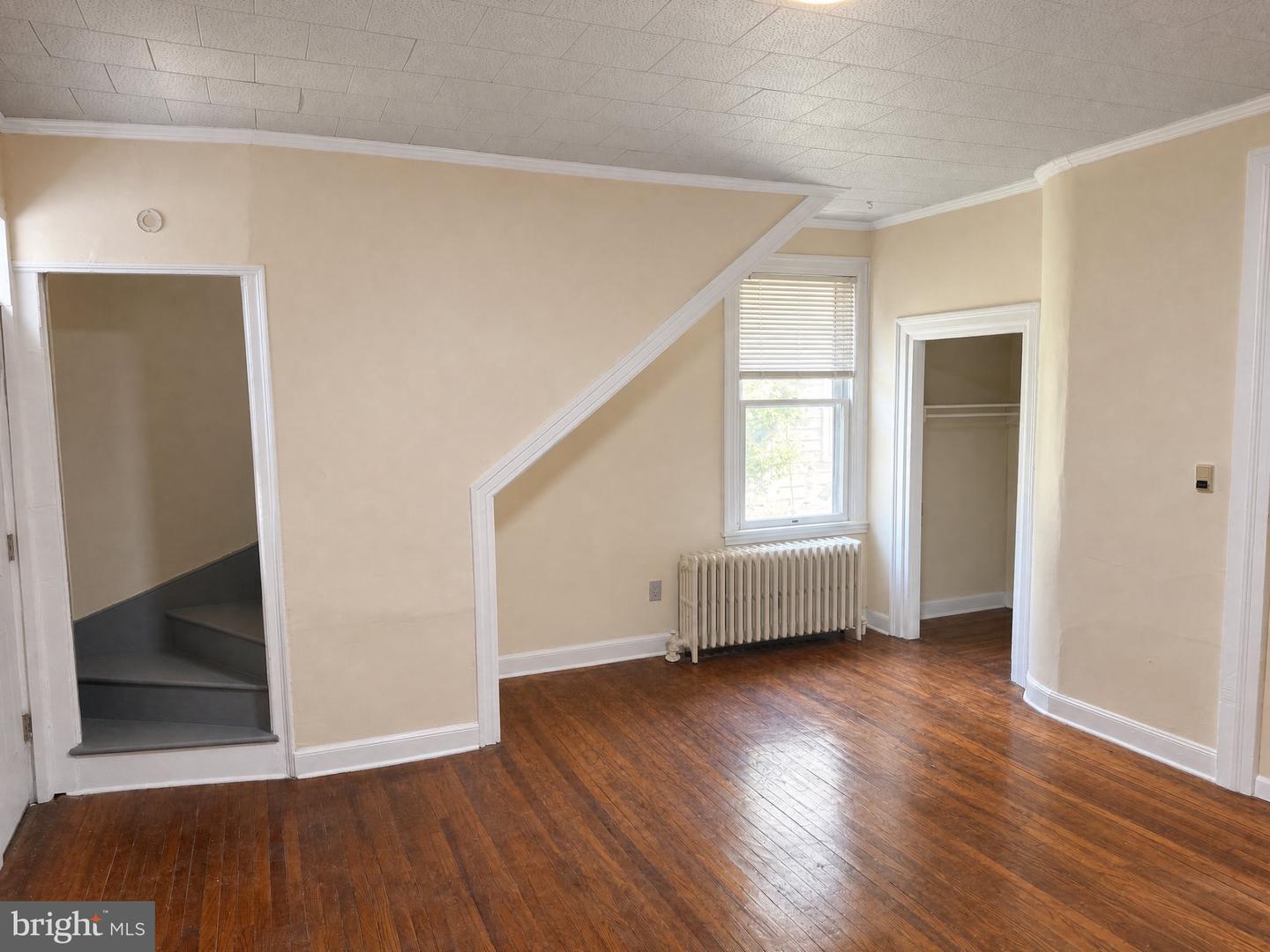 37 Market St Property Photo 4