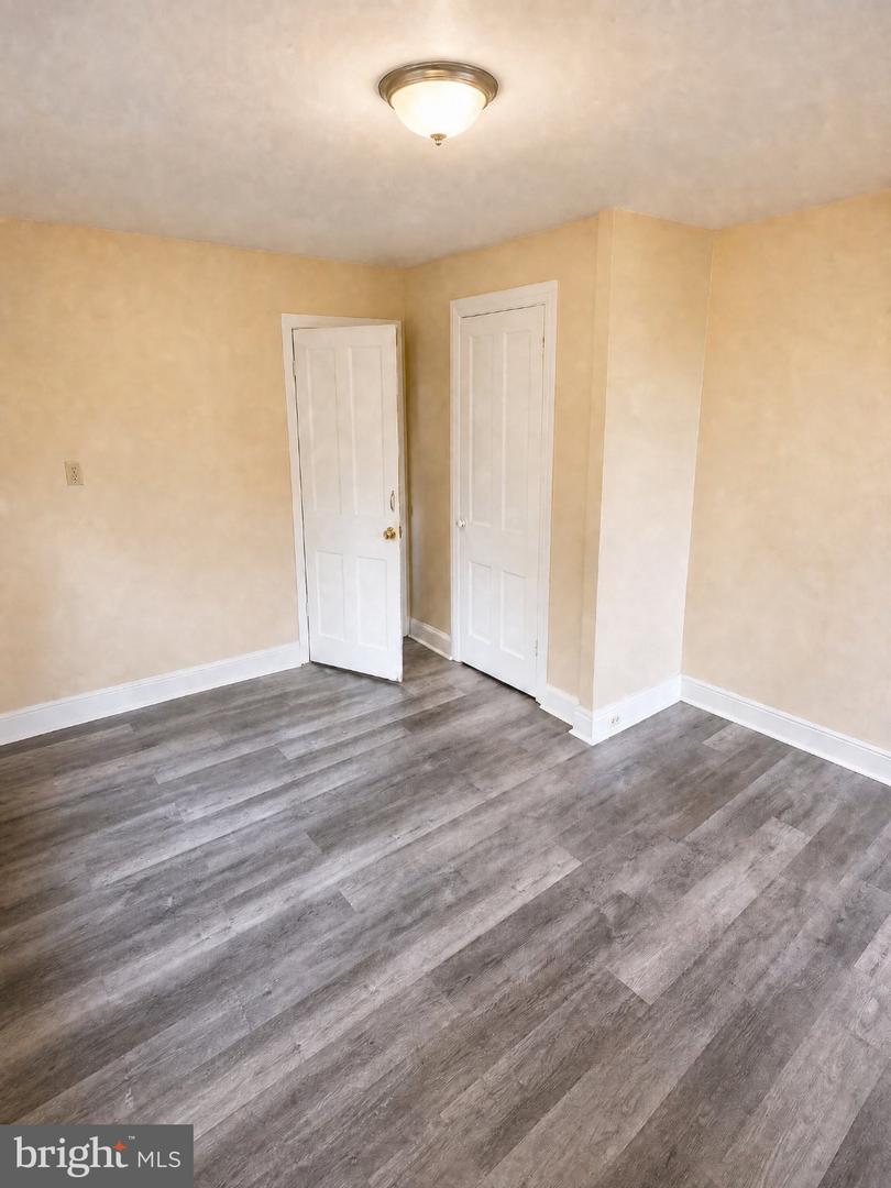 37 Market St Property Photo 10