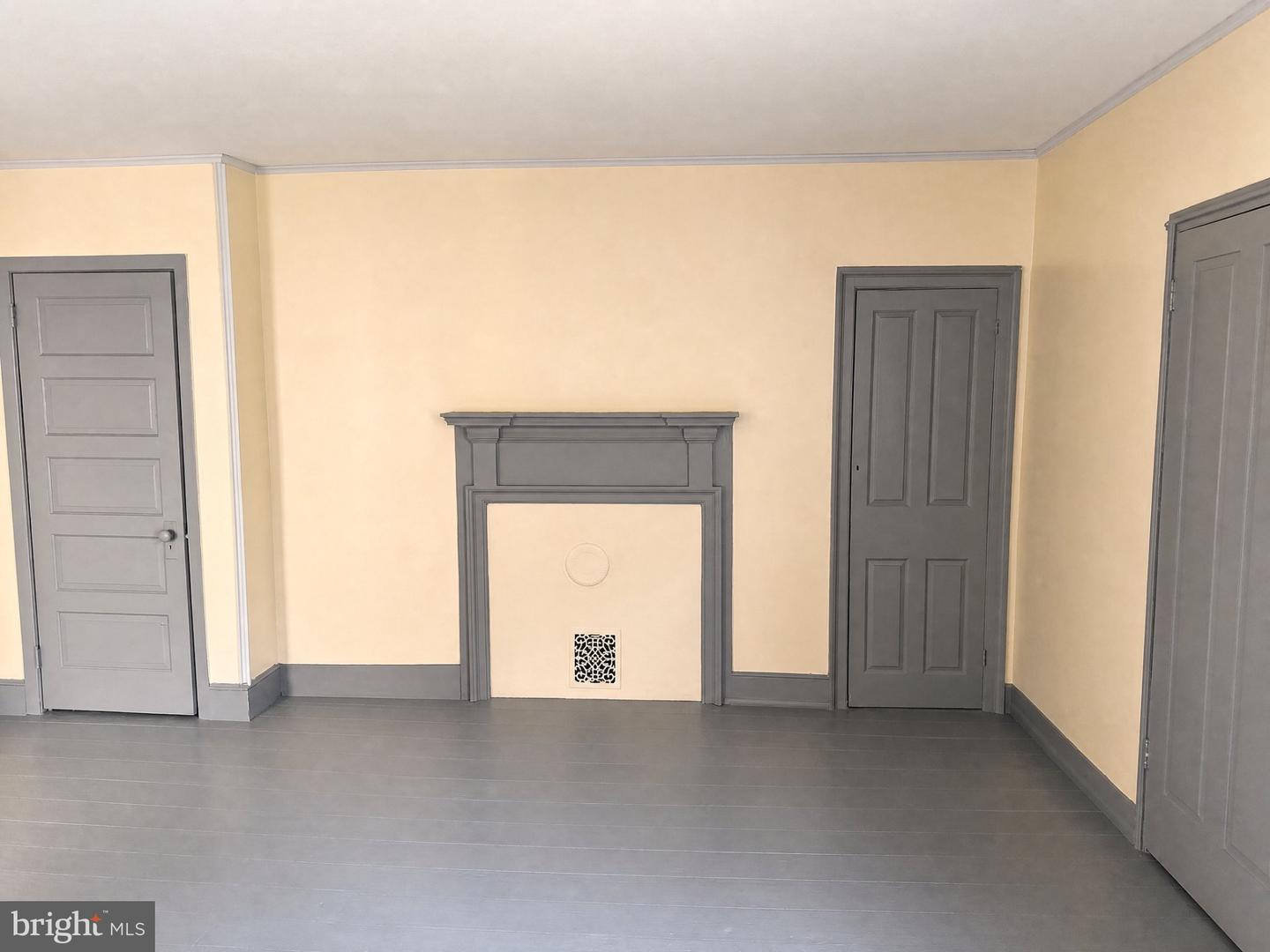 37 Market St Property Photo 12