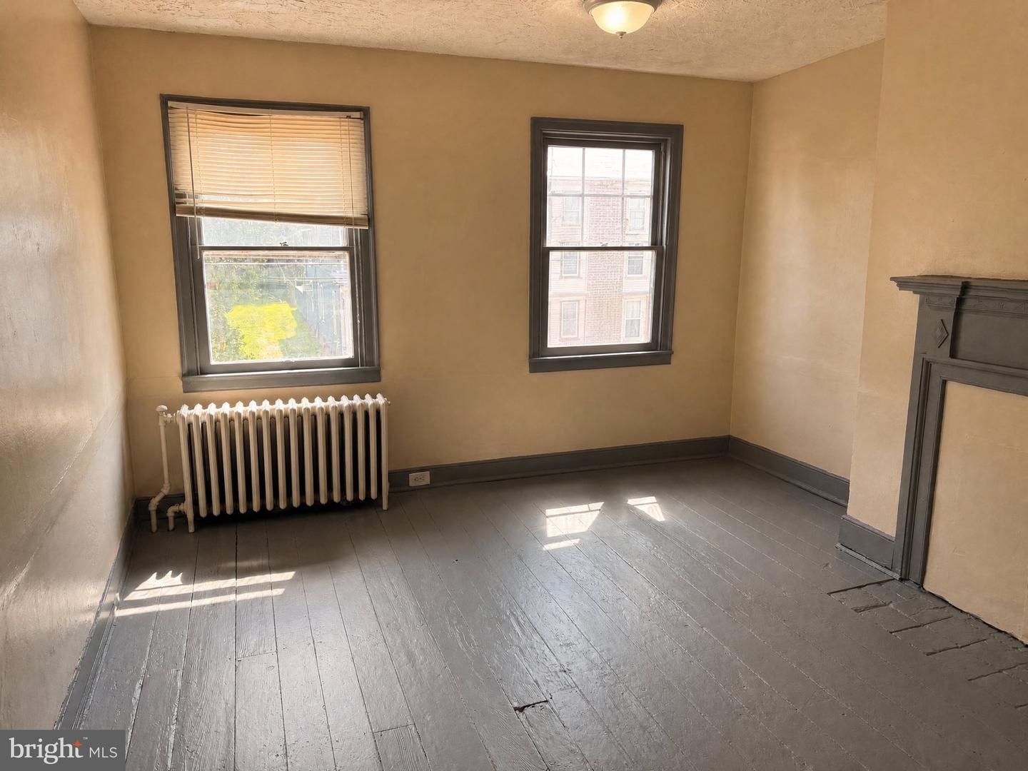 37 Market St Property Photo 13