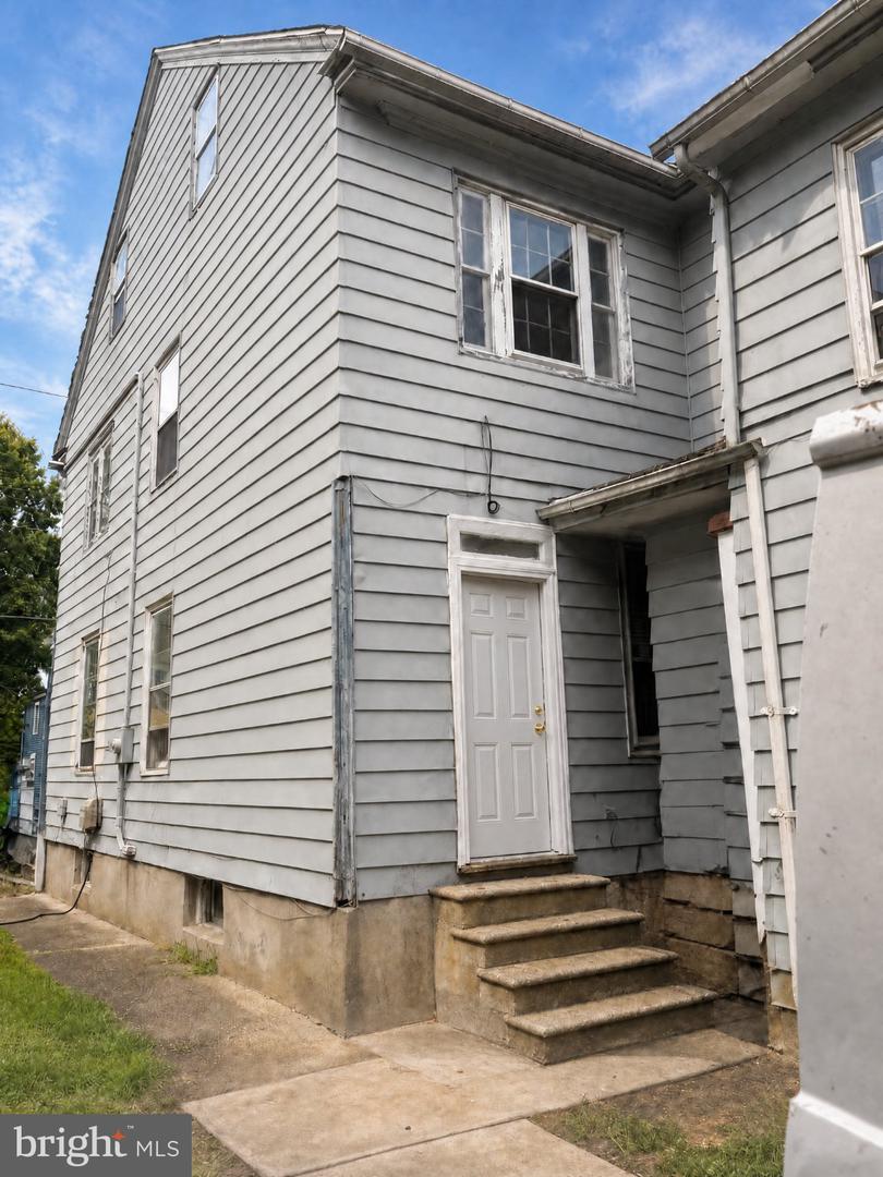 37 Market St Property Photo 16