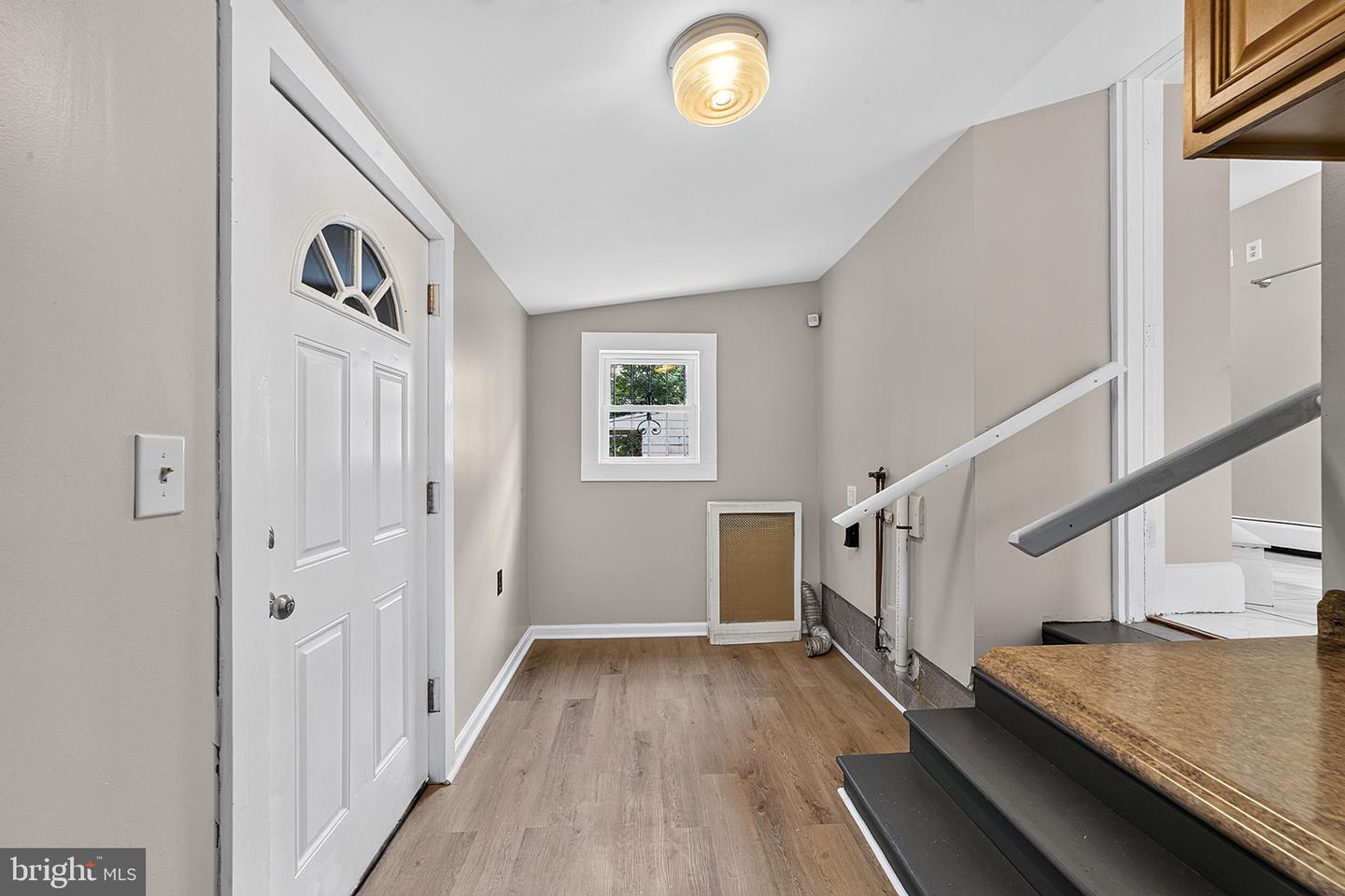 50 Walnut St Property Photo 16