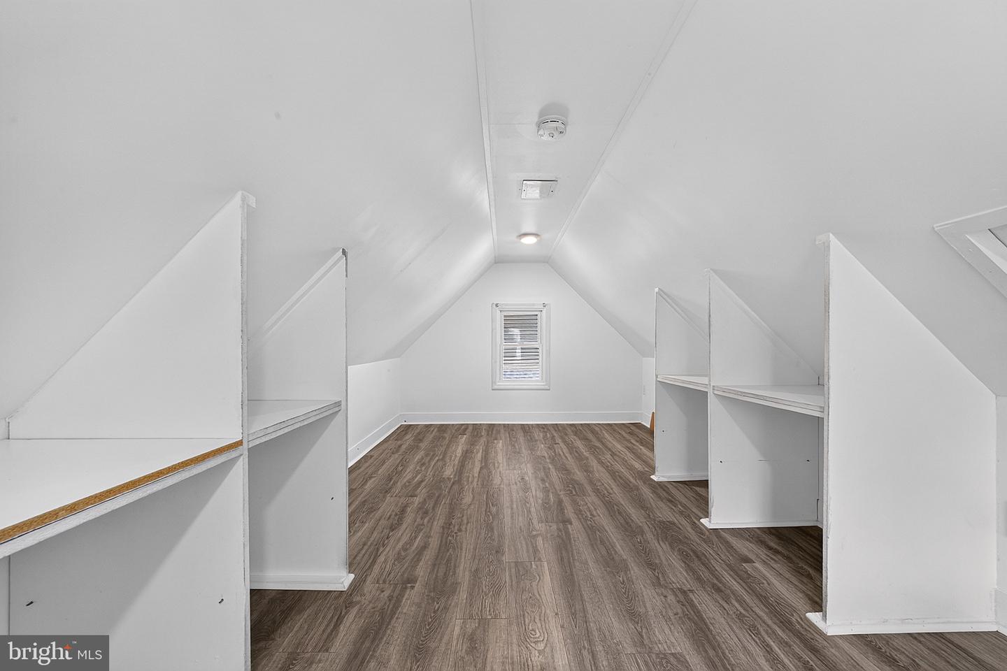 50 Walnut St Property Photo 22