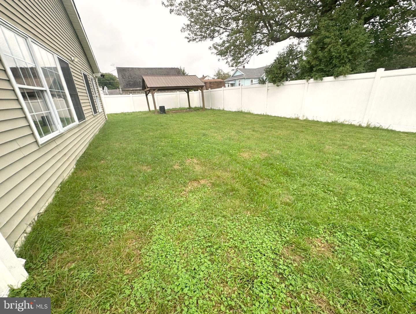 9 Fordham Rd Property Photo 10