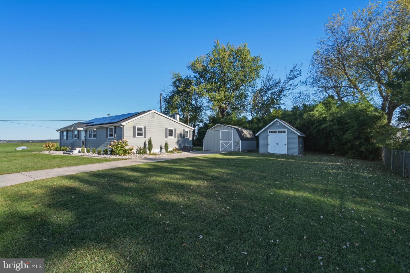 170 Jefferson Rd Property Photo 4