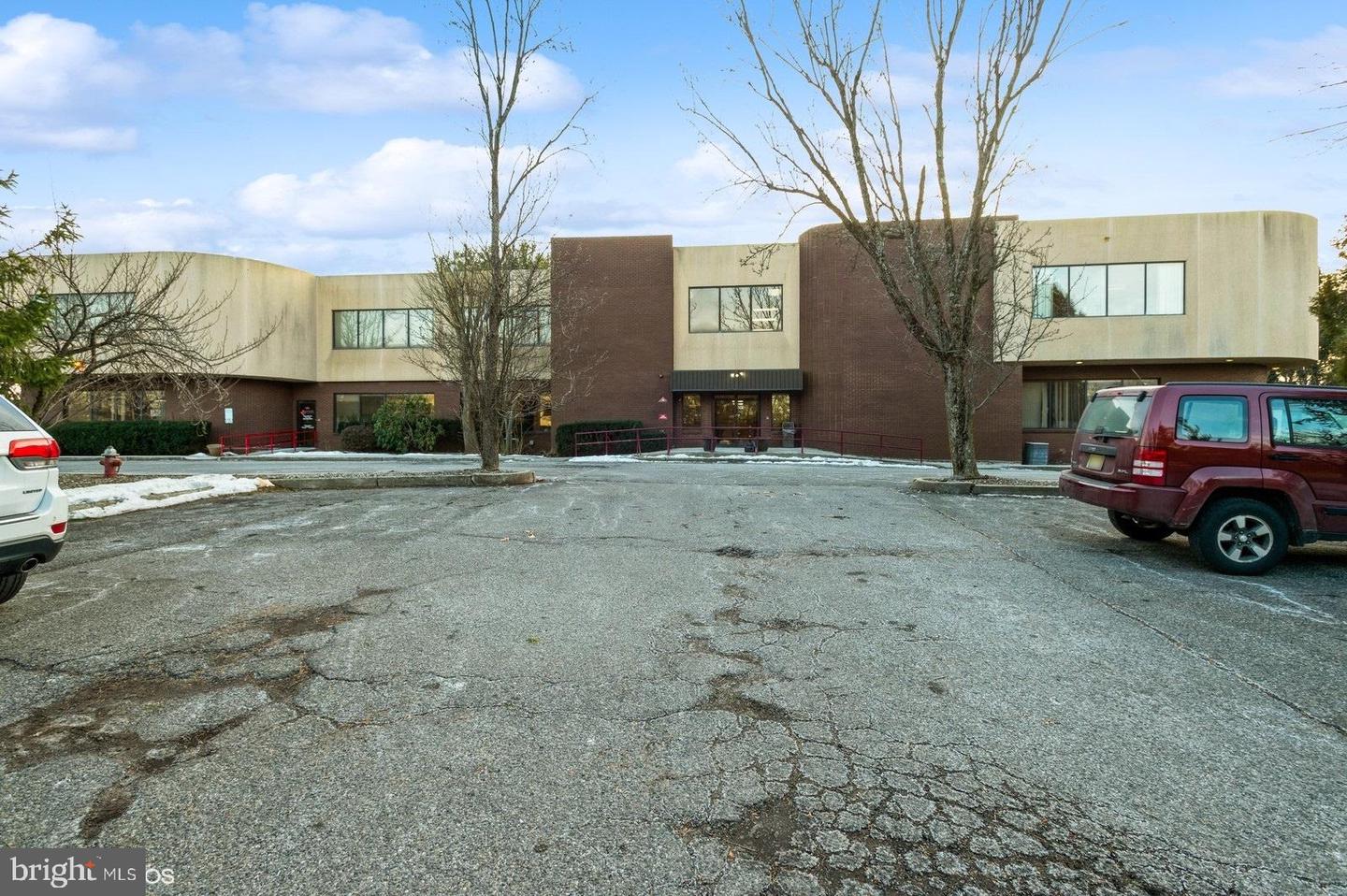 1553 Route 27 #2500 Property Photo 1
