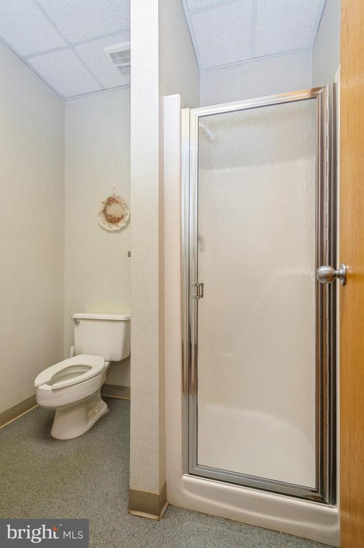 1553 Route 27 #2500 Property Photo 6