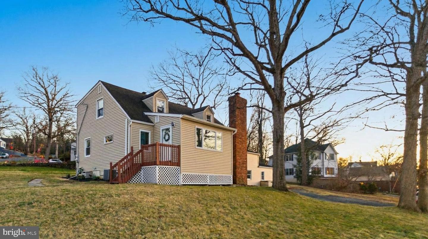 83 MOUNTAIN BLVD