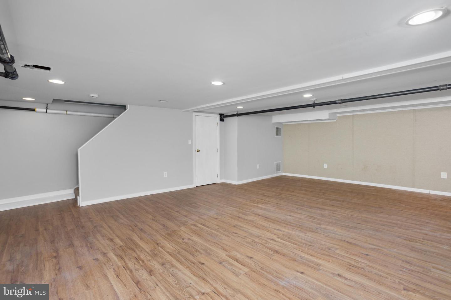 83 Mountain Blvd Property Photo 30