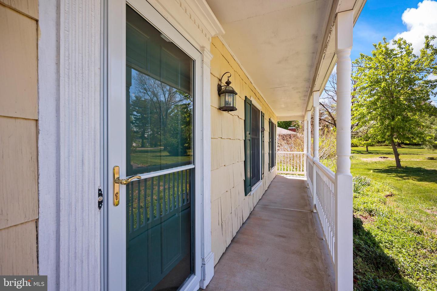339 Mountainview Rd Property Photo 4
