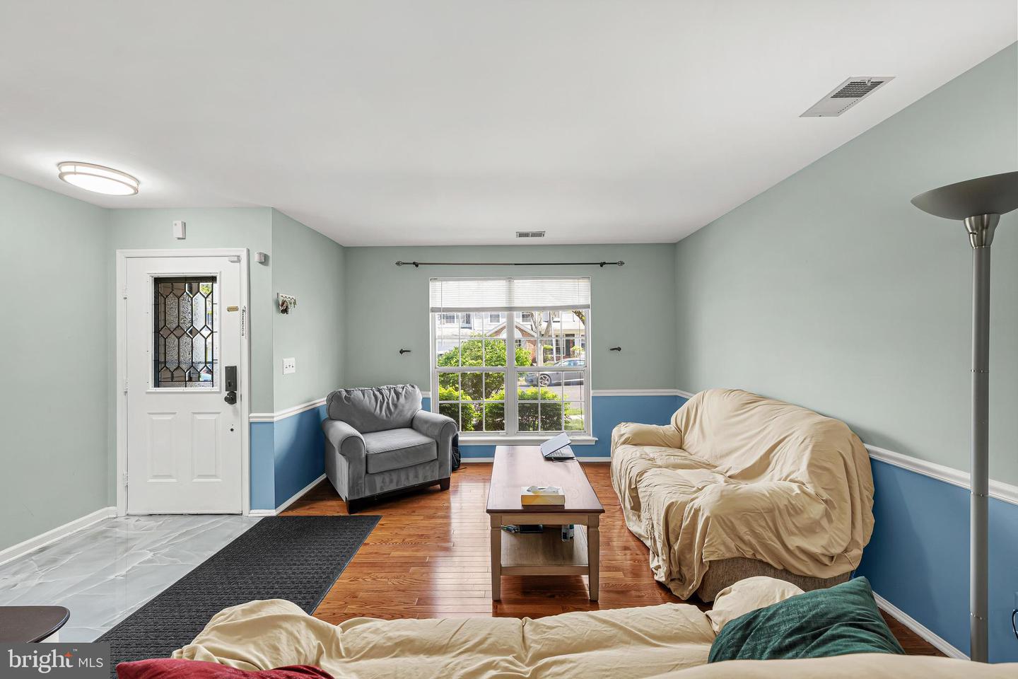 150 Nantwich Ct Property Photo 6