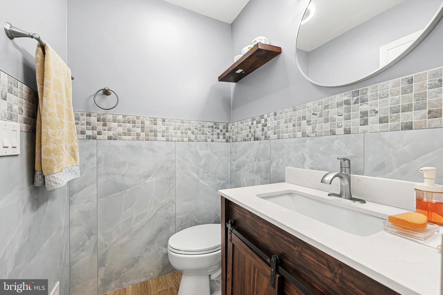 150 Nantwich Ct Property Photo 18
