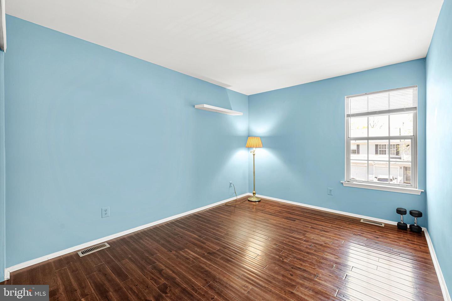 150 Nantwich Ct Property Photo 27