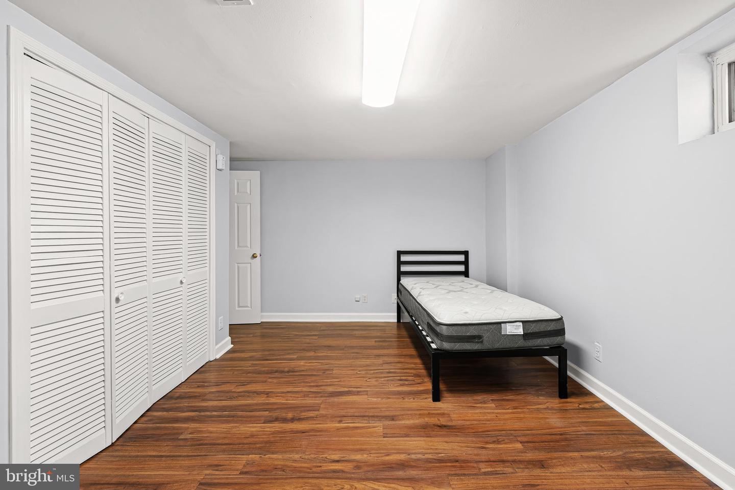 150 Nantwich Ct Property Photo 40