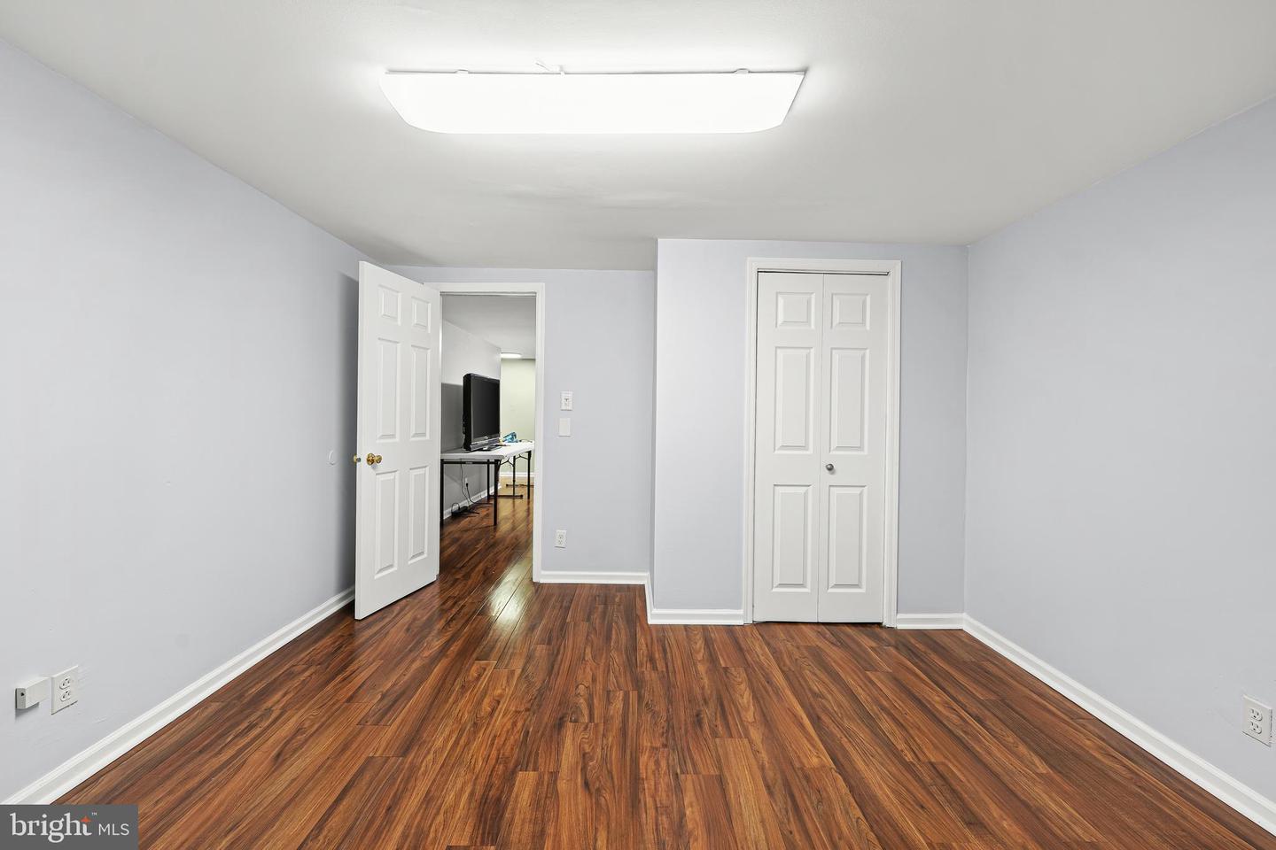 150 Nantwich Ct Property Photo 41