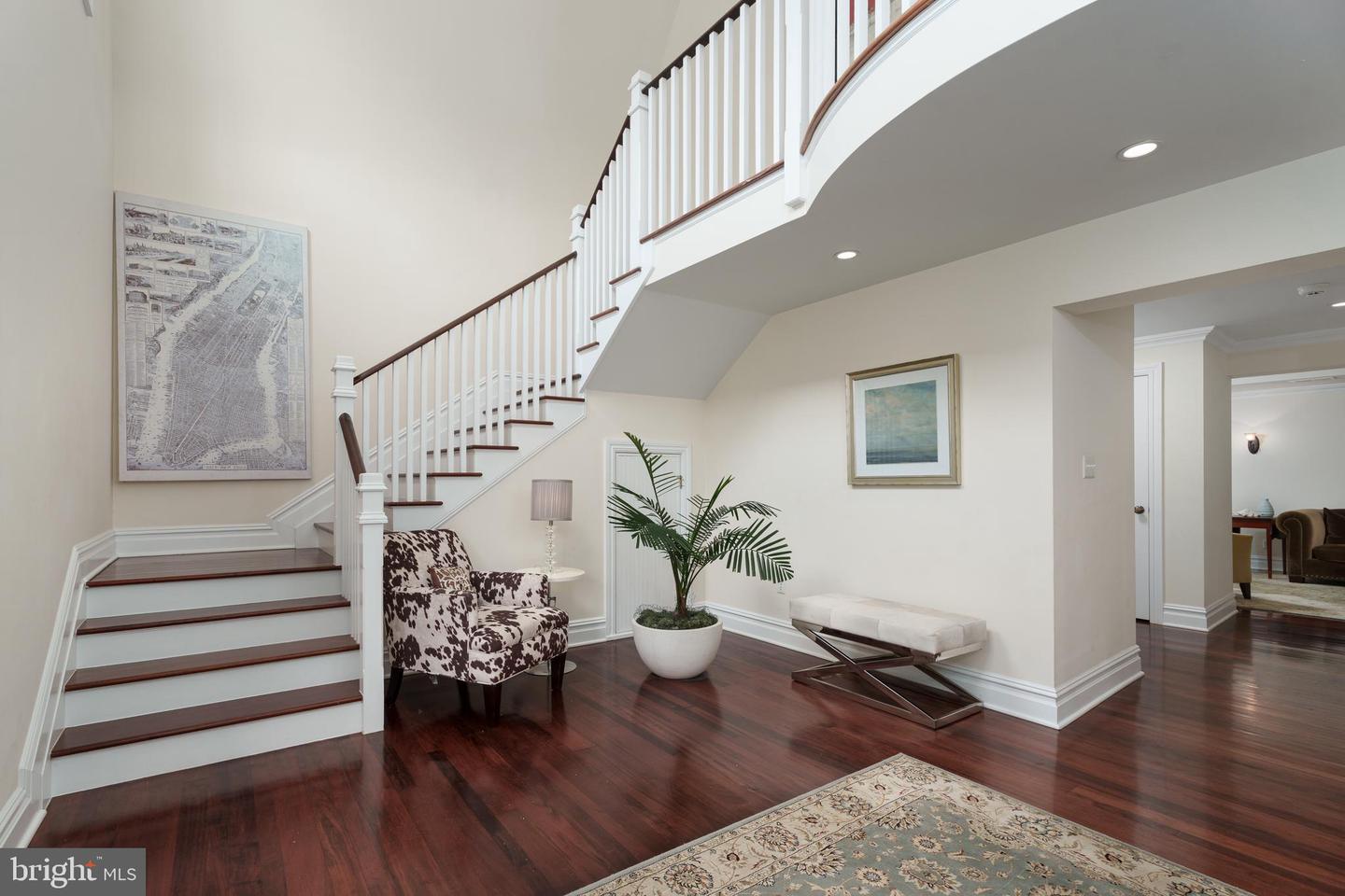 8 Flanders Valley Ct Property Photo 43