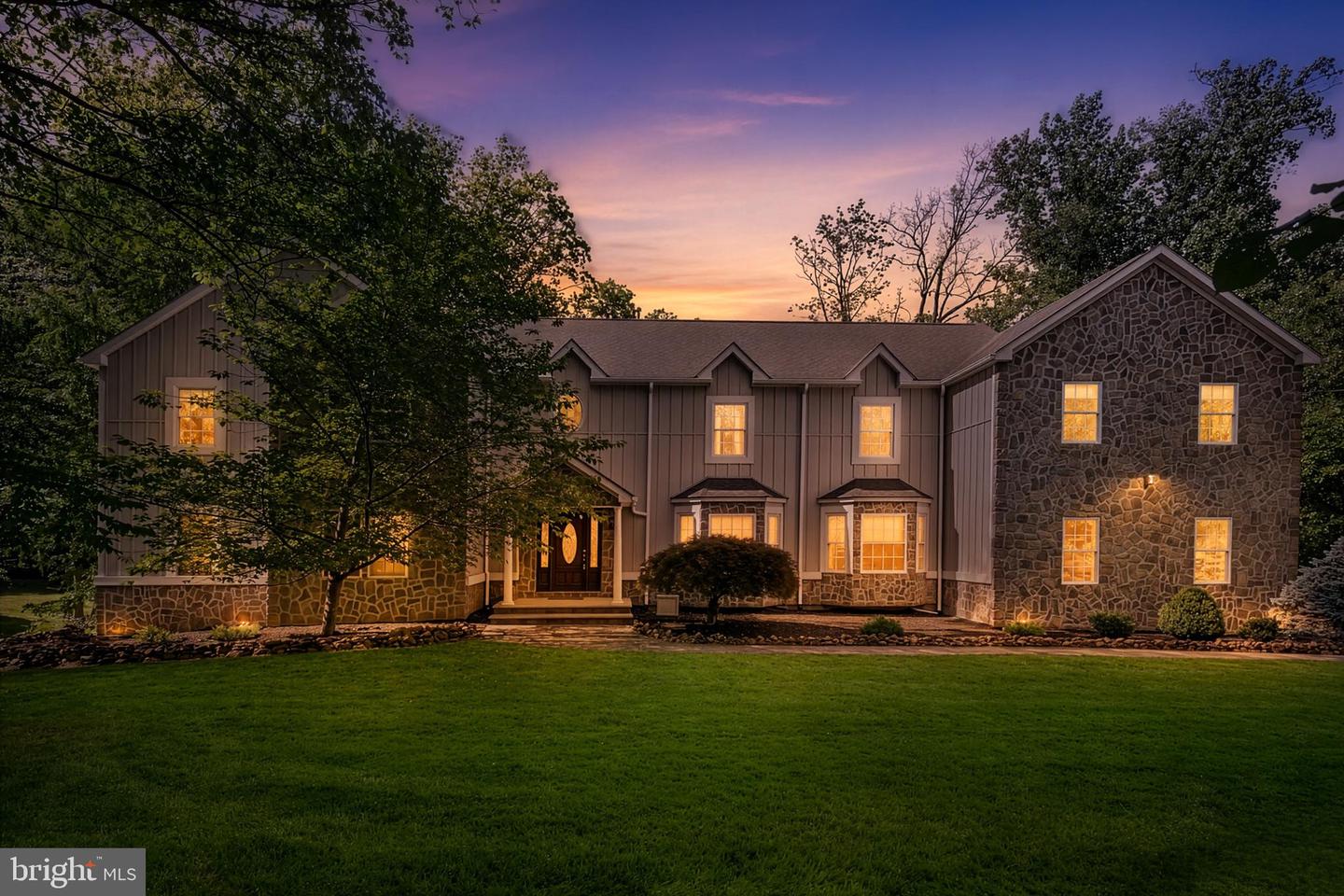 21 ANGUS LN