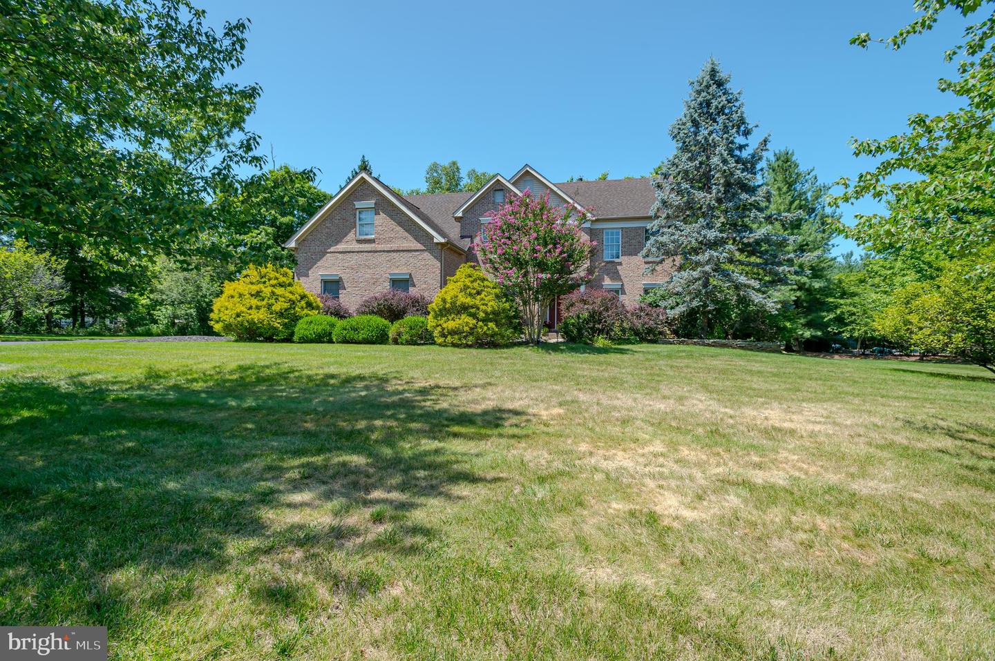 46 Westbury Ct Property Photo 1