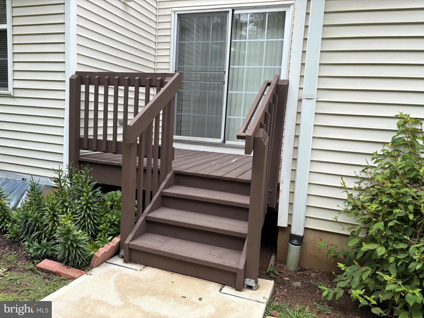 17 Taft Ct Property Photo 7