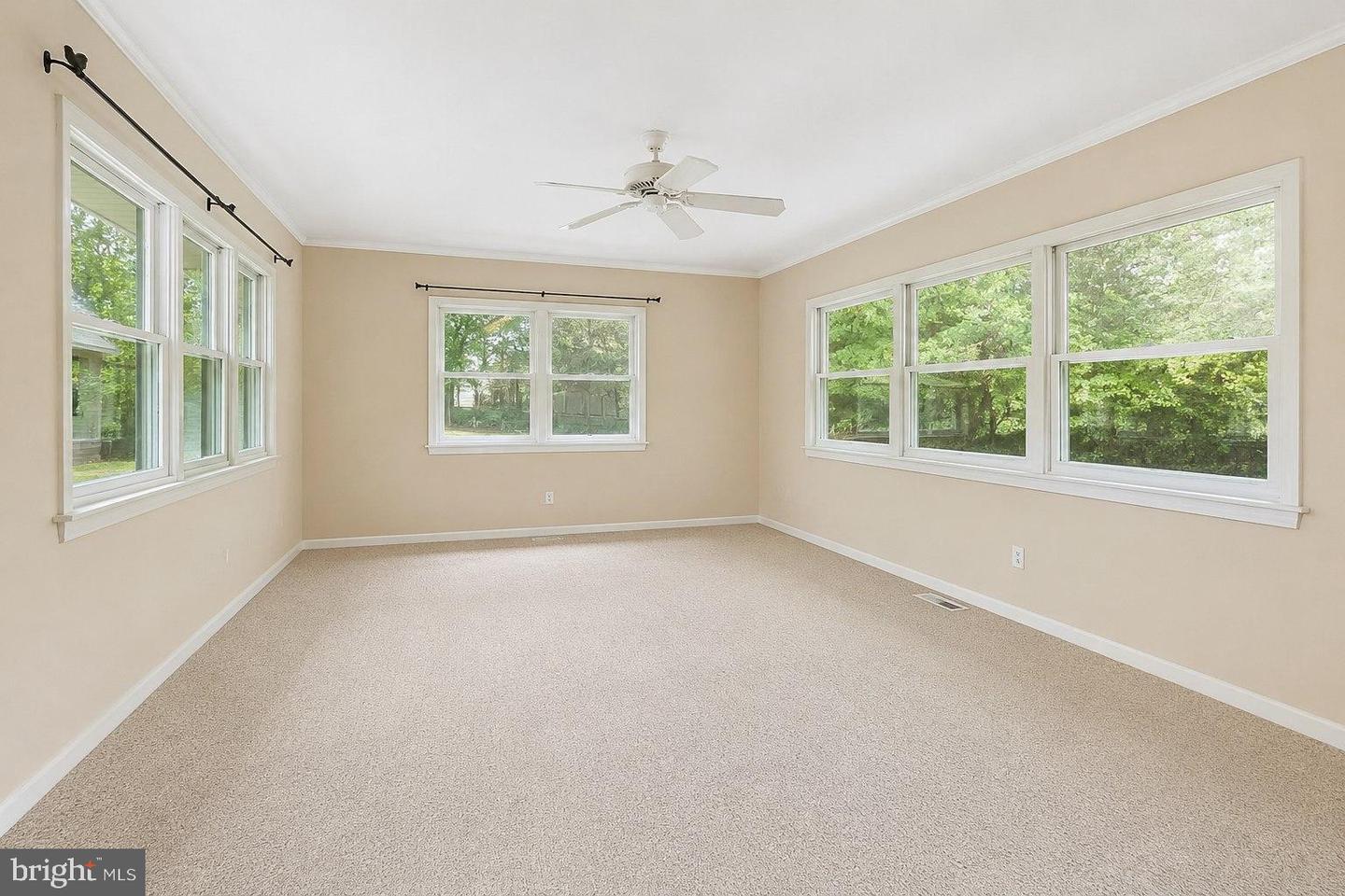 303 Cherry Valley Rd Property Photo 15