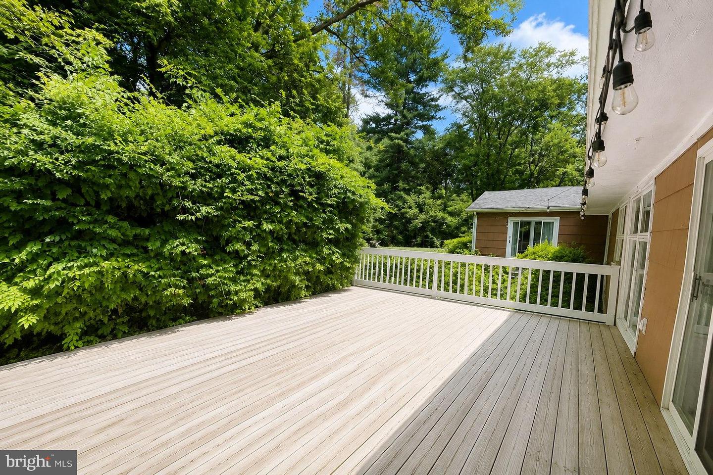 303 Cherry Valley Rd Property Photo 37