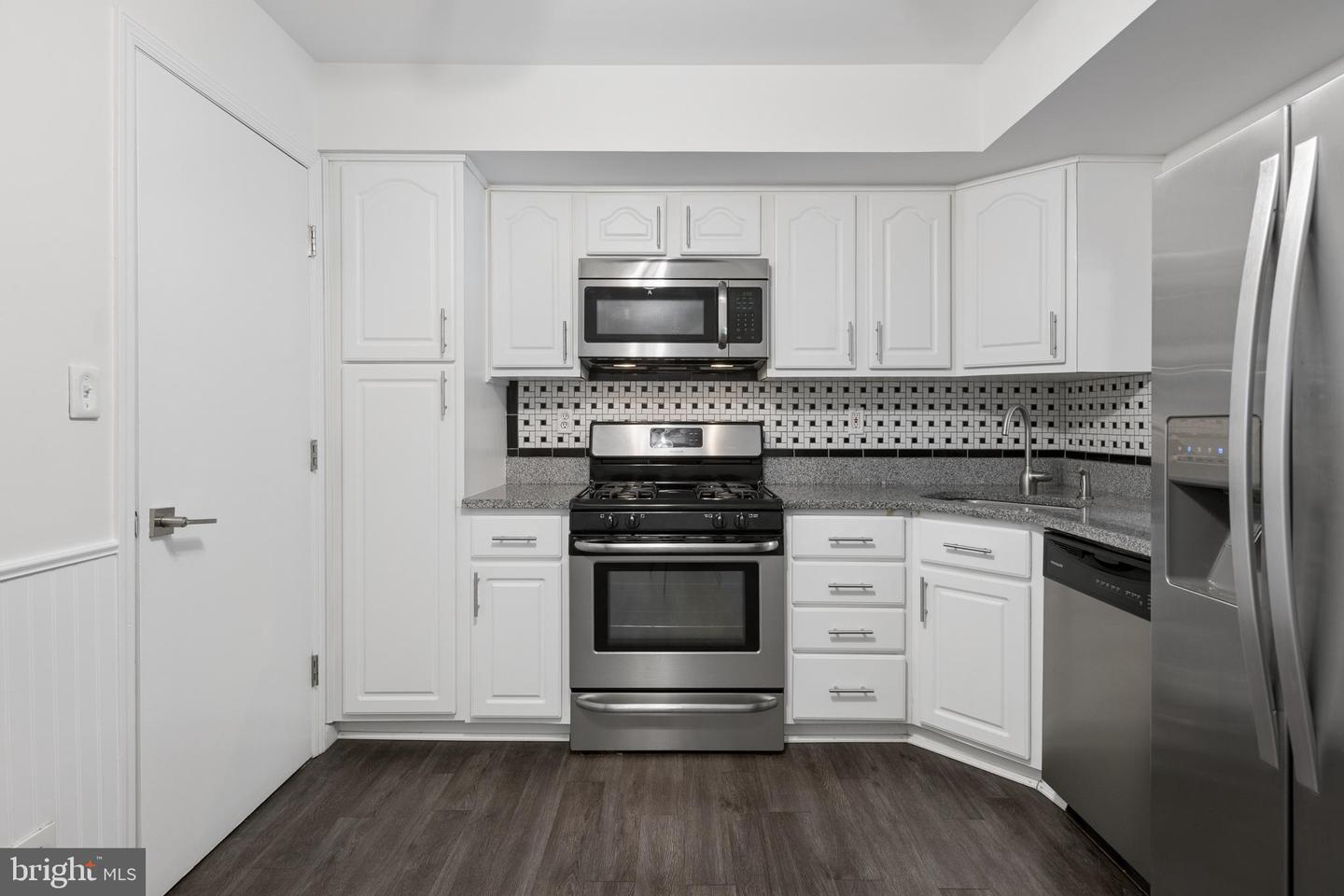 505 Marten Rd Property Photo 6