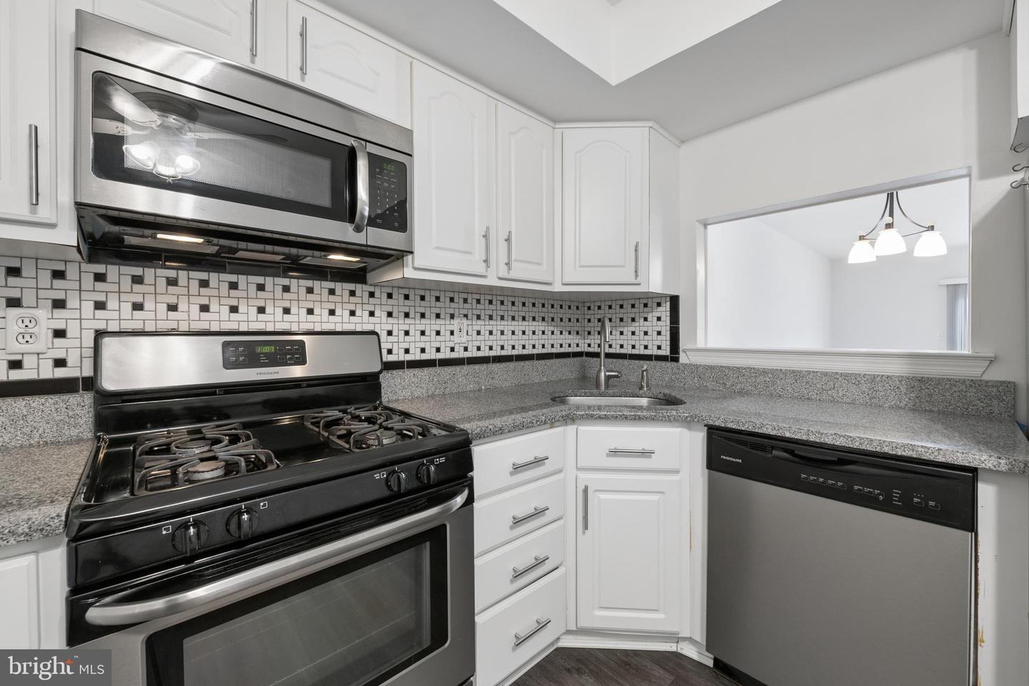 505 Marten Rd Property Photo 8